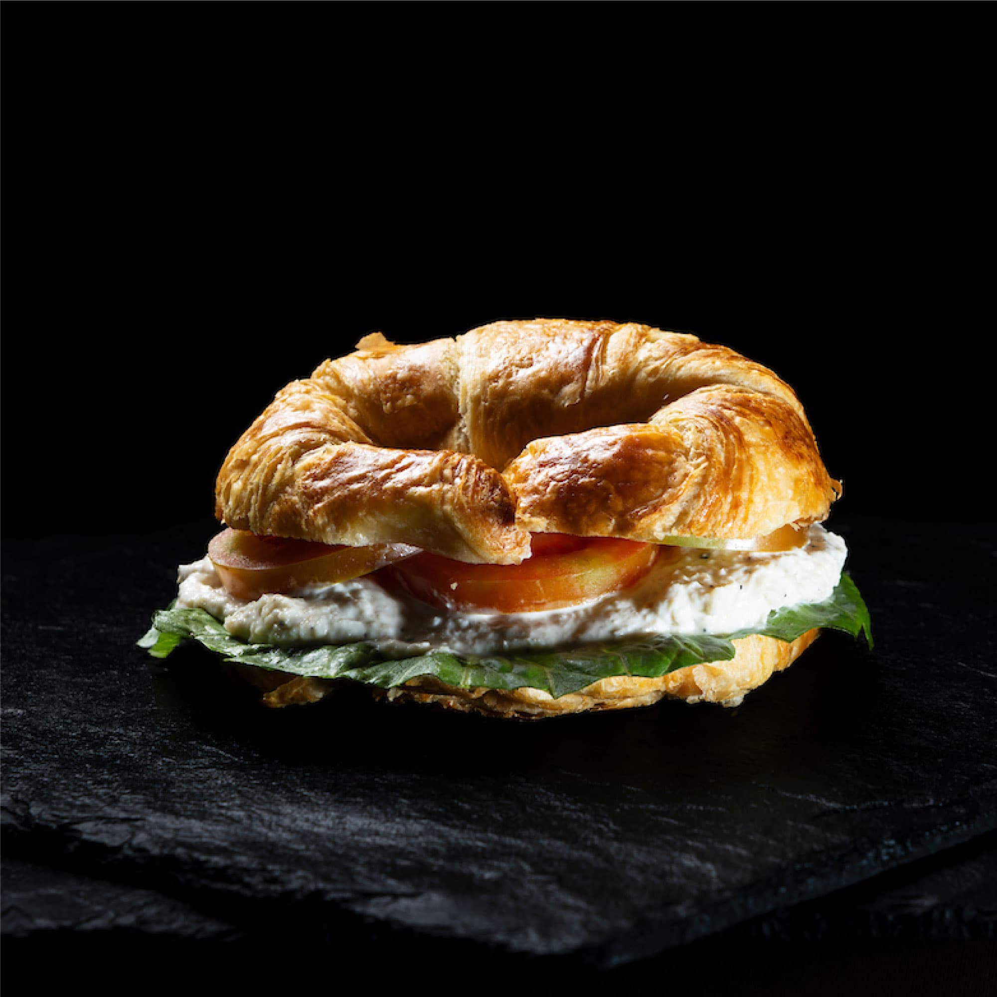 Croissant Ensalada de Pollo